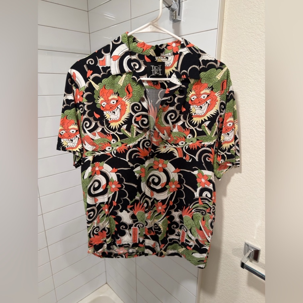 Ed Hardy • Japan Dragon Camp Shirt, Button-up • Size S